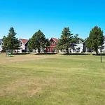 度假居 In Ho *