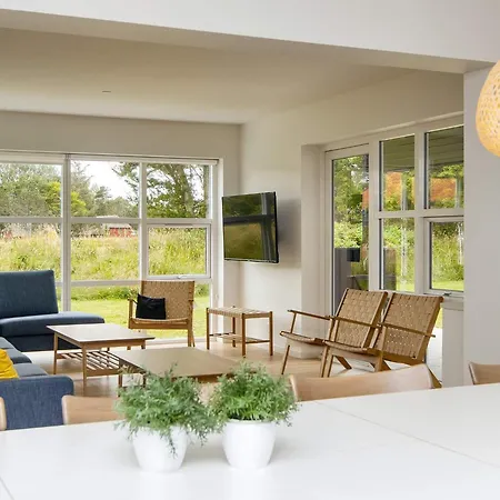 In A Centre- Type 12