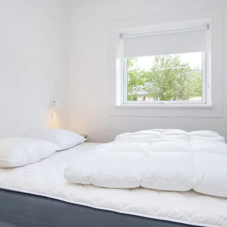 In A Centre- Type 12 * בלבאנד