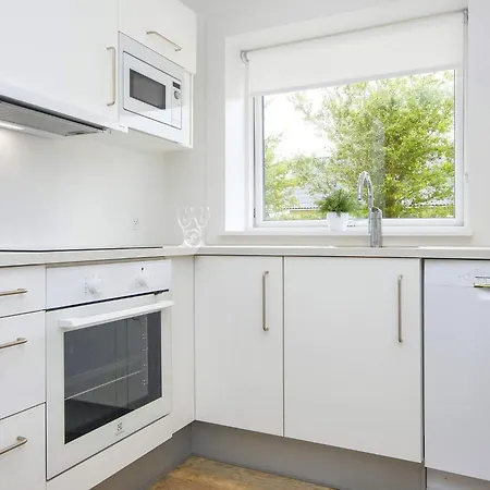 In A Centre- Type 12