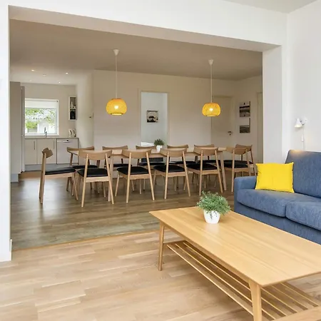 In A Centre- Type 12 בית נופש *