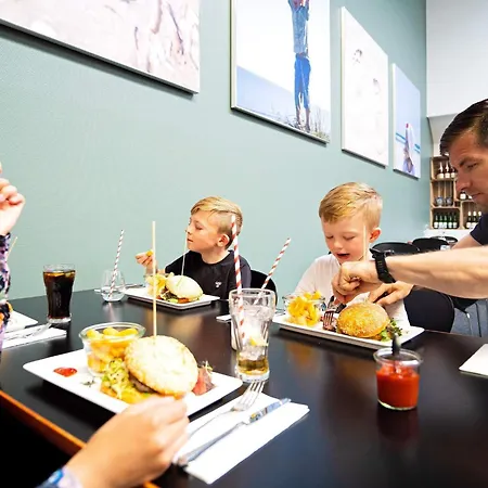 In A Centre- Type 12 בית נופש *