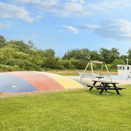 In A Centre- Type 12 * בלבאנד