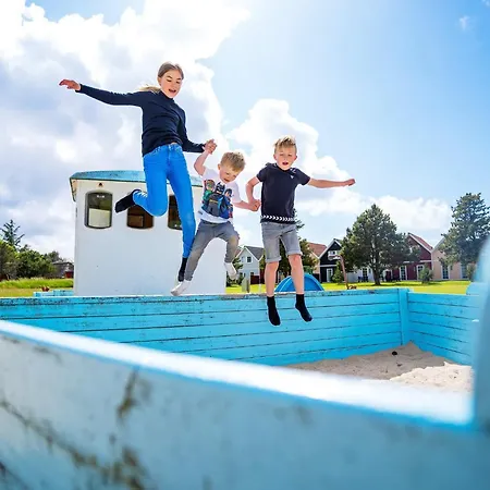 In A Centre- Type 12 * בלבאנד