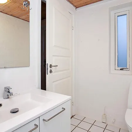 בית נופש In A Centre- Type 12