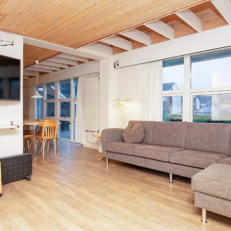 בית נופש In A Centre- Type 12 בלבאנד